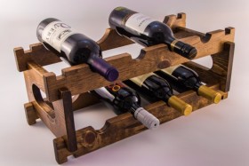 24-Unique-Handmade-Wine-Rack-Designs-22-630x420