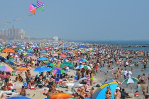 the-beach-coney-island-30740799-1115-740