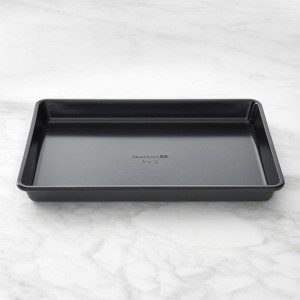 calphalon-signature-ceramic-nonstick-brownie-pan-c